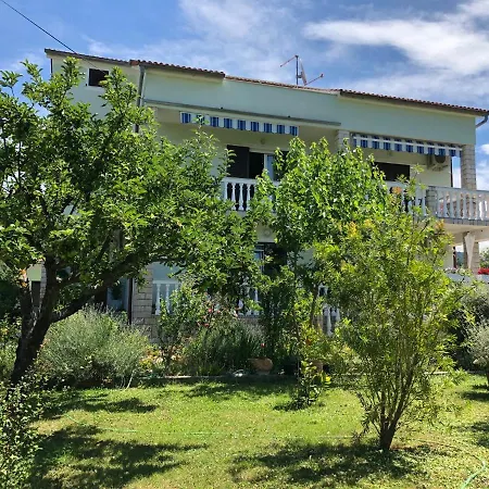 Apartments Muntidor Palit Exterior photo