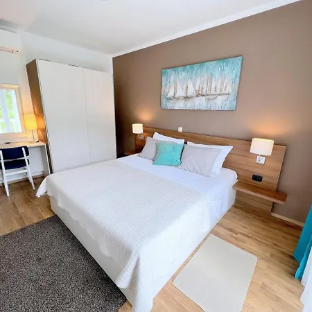 Apartments Muntidor Palit Exterior photo