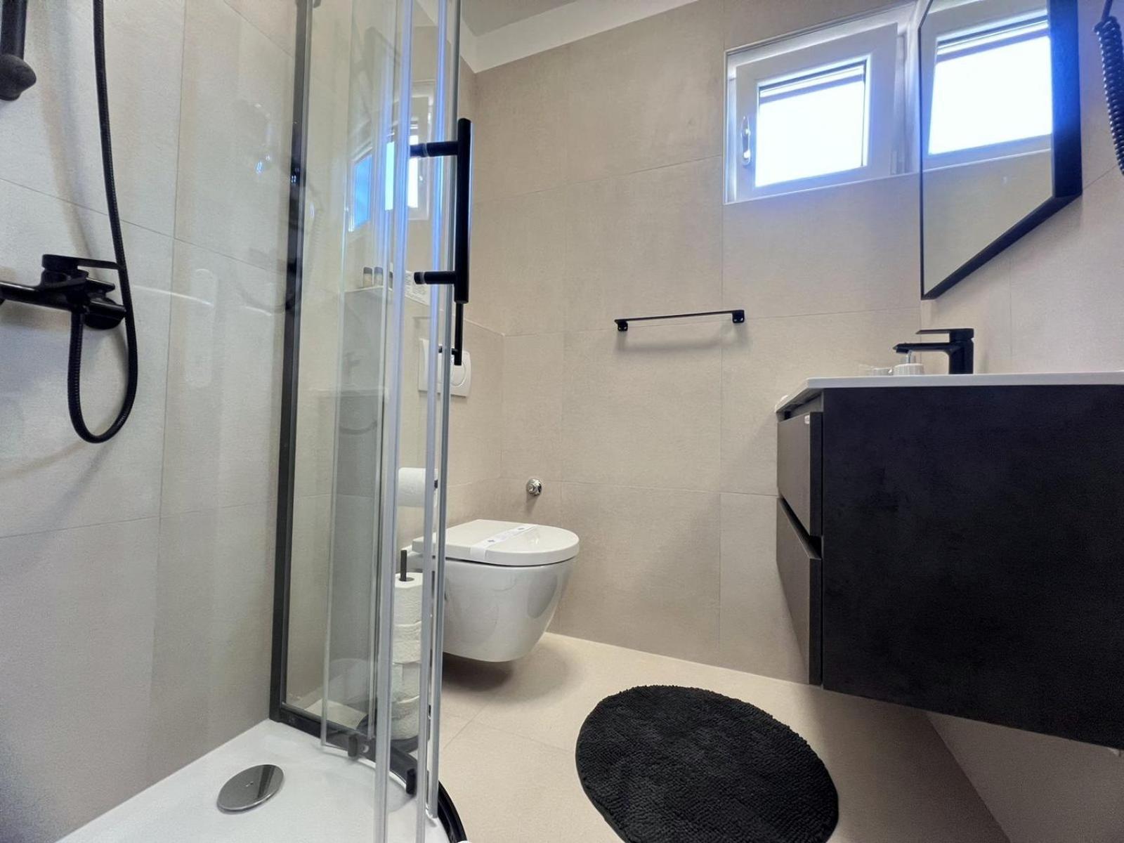 Muntidor Apartament
