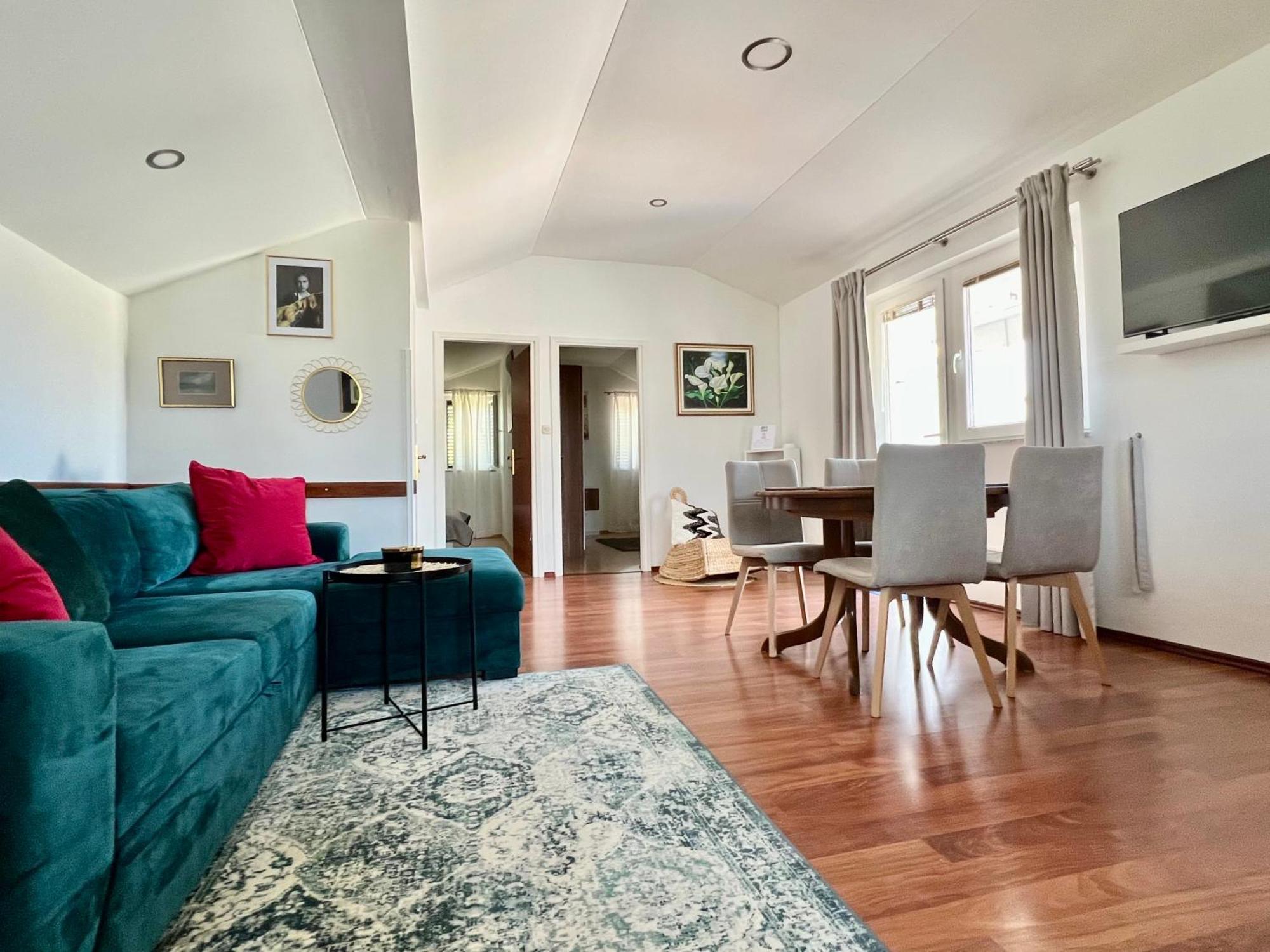 Muntidor Appartement Palit